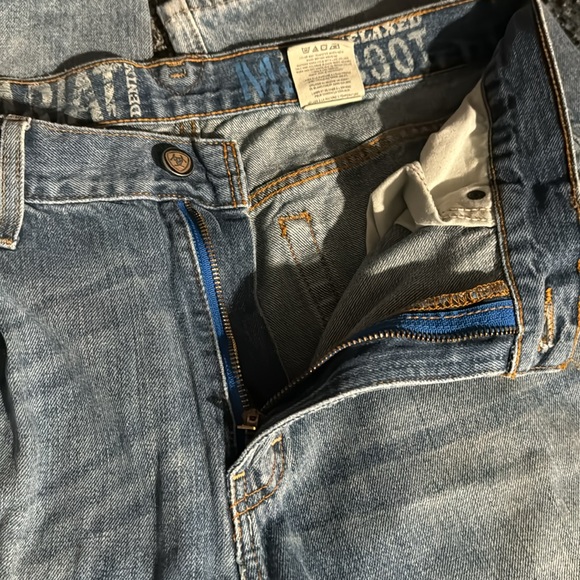 Men’s Ariat Jeans - Picture 5 of 8